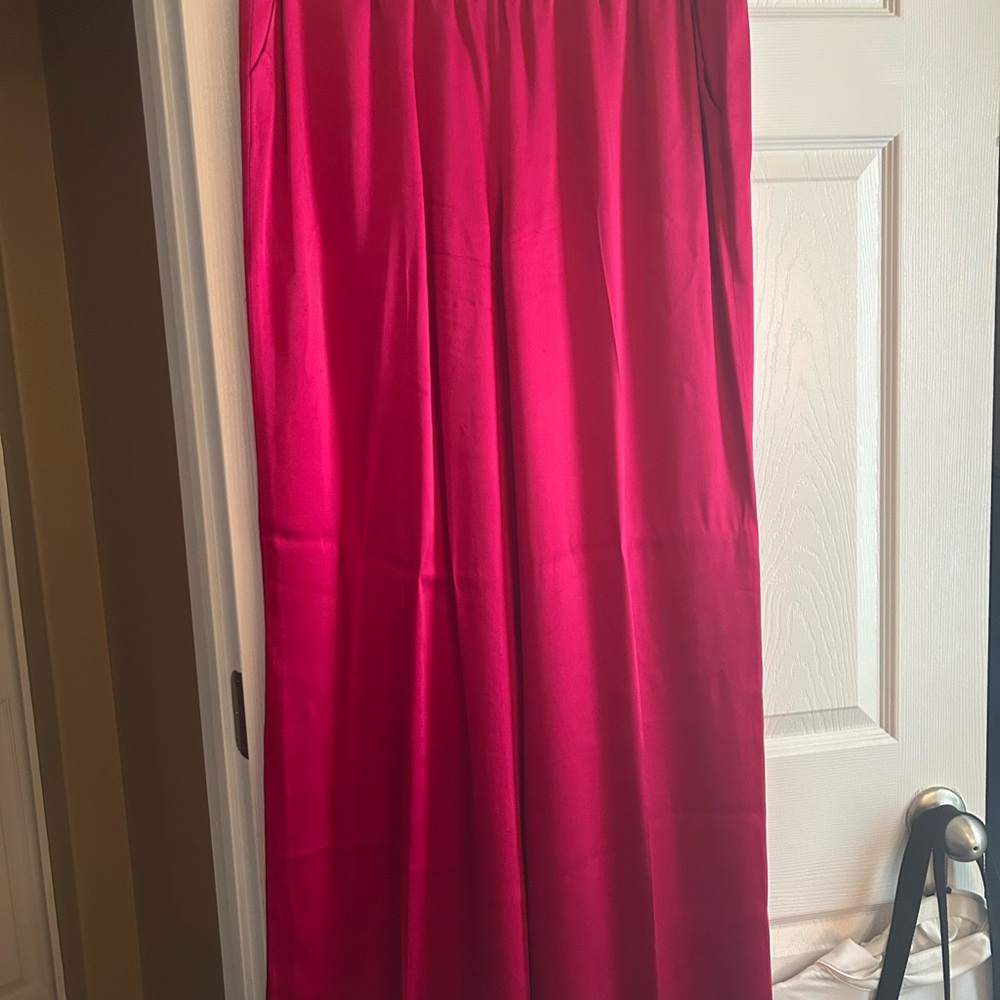St. John Women's Fuchsia evening pants